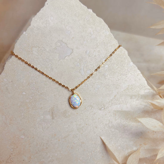 Everyday Opal Pendant Necklace