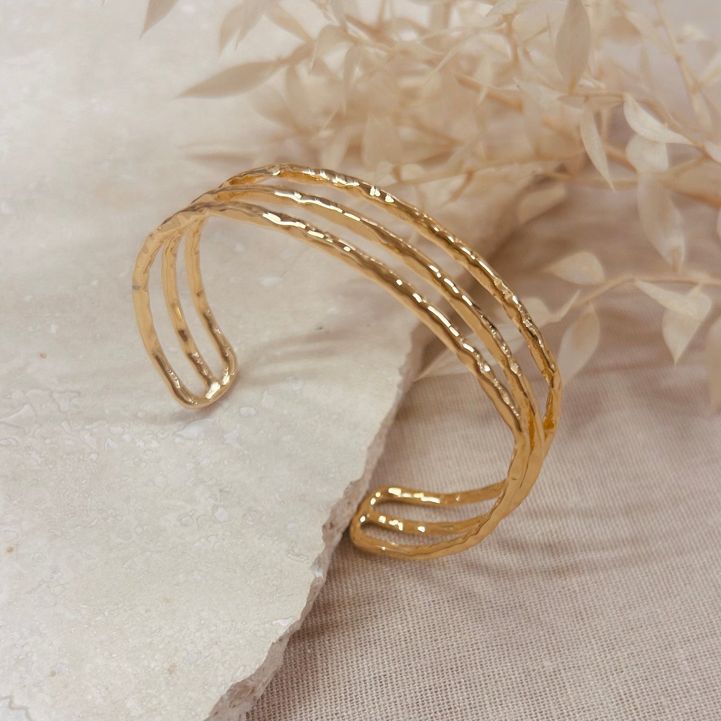 Everyday Hammered Trio Bangle