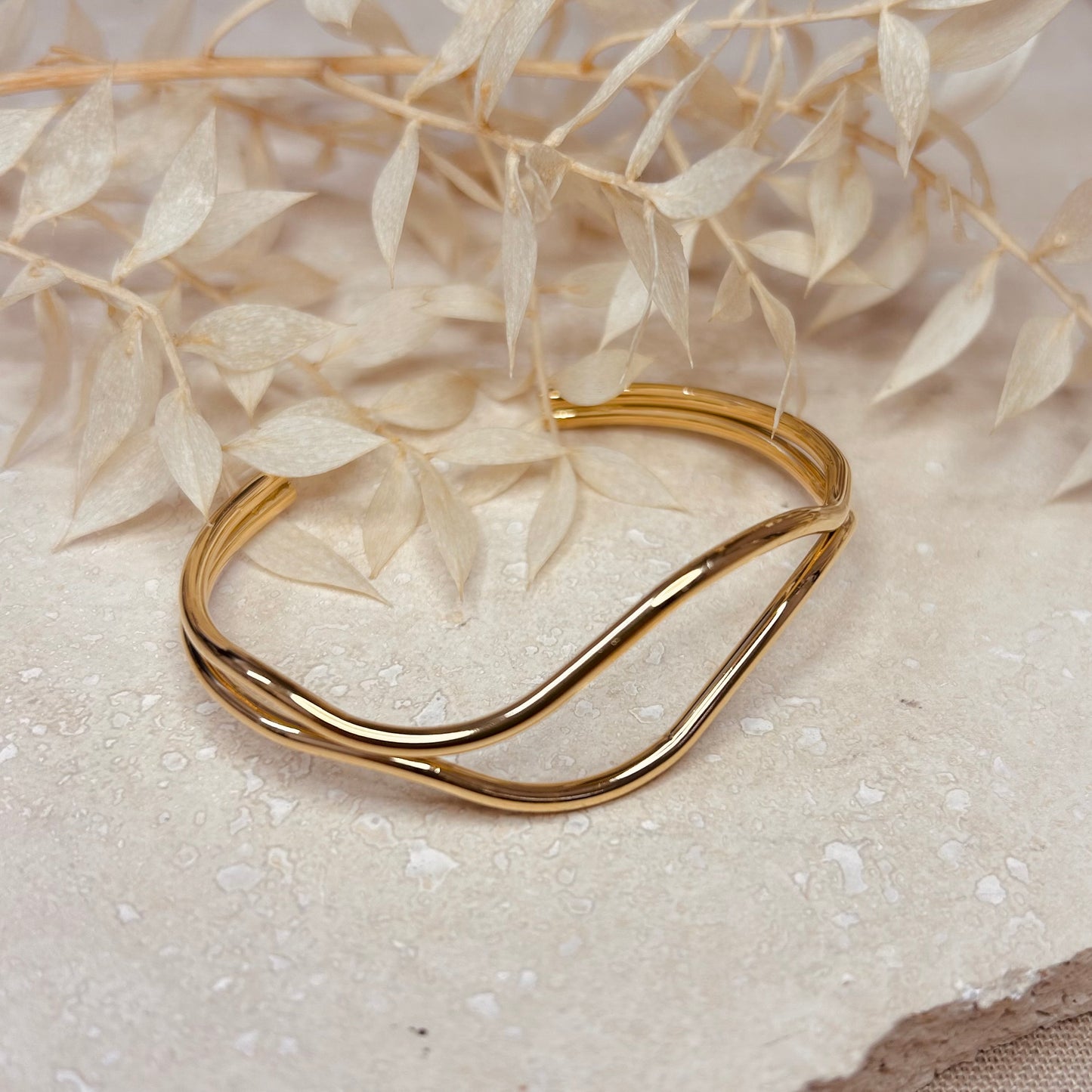 Everyday Gold Abstract Bangle