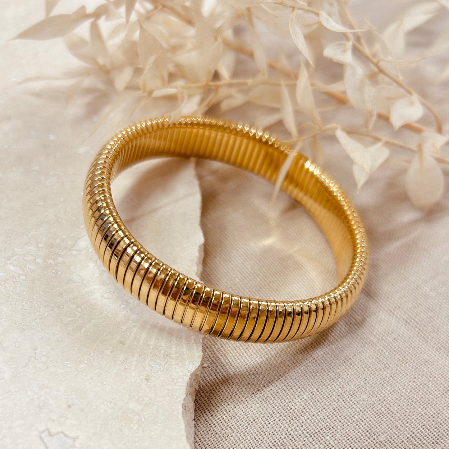 Everyday Gold Stretch Bangle