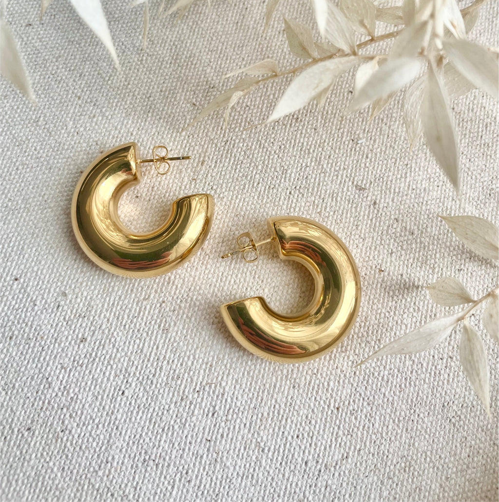 Lightweight gold deals hoop earrings